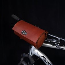 Brašna na kolo středně hnědá