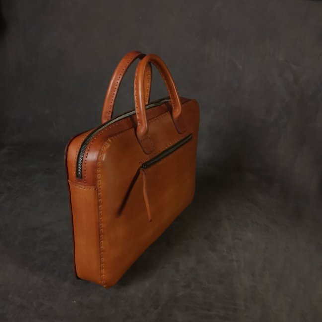 Aktovka unisex s popruhem