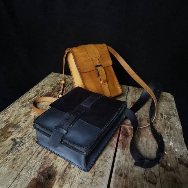 Pánský messenger - černý