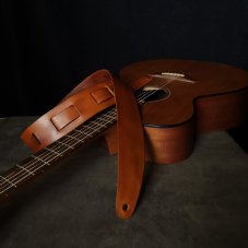 Kytarový pás na přání