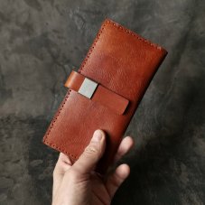 Dámská  rezavá peněženka