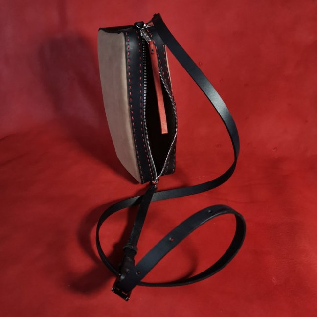 Heboučká, baculatá kabelka