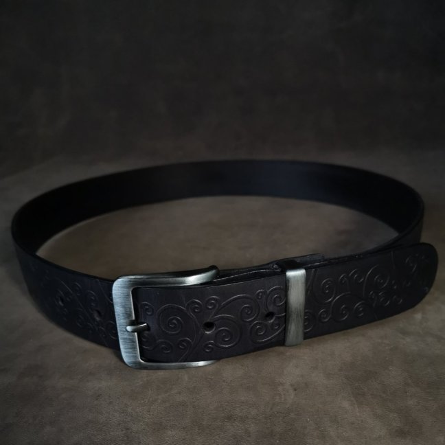 Kožený opasek - Relief černý