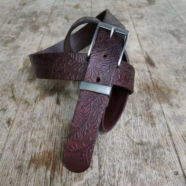 Kožený opasek - Relief hnědý