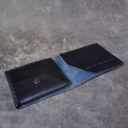 Jednoduchá /černá/ peněženka do kapsy