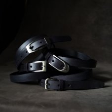 Kožený opasek - Klasik černý s půlkulatou protáhlou přezkou