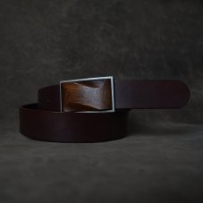 Opasek s originální dřevěnou sponou 3D