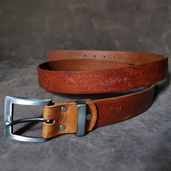 Kožený opasek - Relief  světle hnědý