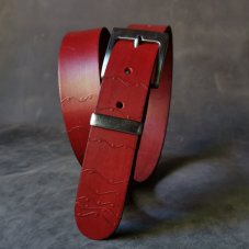 Kožený opasek - Relief červený