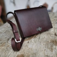 Kabelka tmavě hnědá