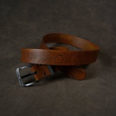 Kožený opasek - Relief hnědý Šílené květy