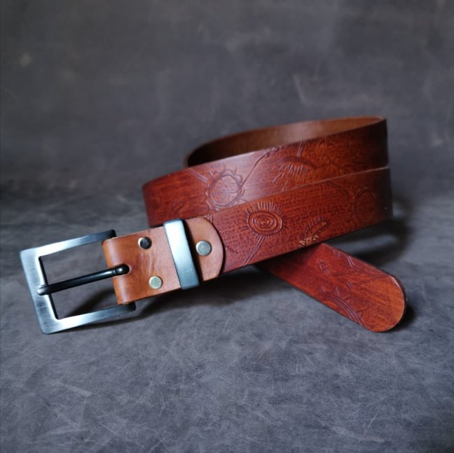 Kožený opasek - Relief  světle hnědý