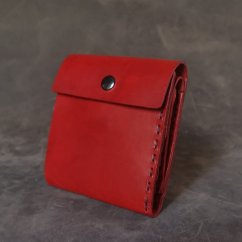 Červená peněženka
